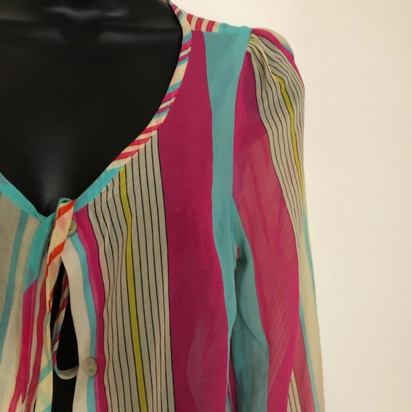 Colorful blouse - Picture 7 of 12